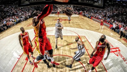 开云官网-莫兰特爆发，热火强行终结山西队，当个人英雄主义撞上团队铁壁