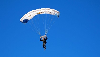 开云APP-皇马硬仗取胜南非，巴雷拉全程高能输出，当斗牛士精神在非洲草原苏醒