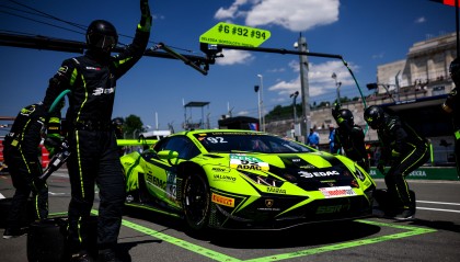 开云下载-哈斯车队绝杀梅赛德斯，诺里斯扛起全队