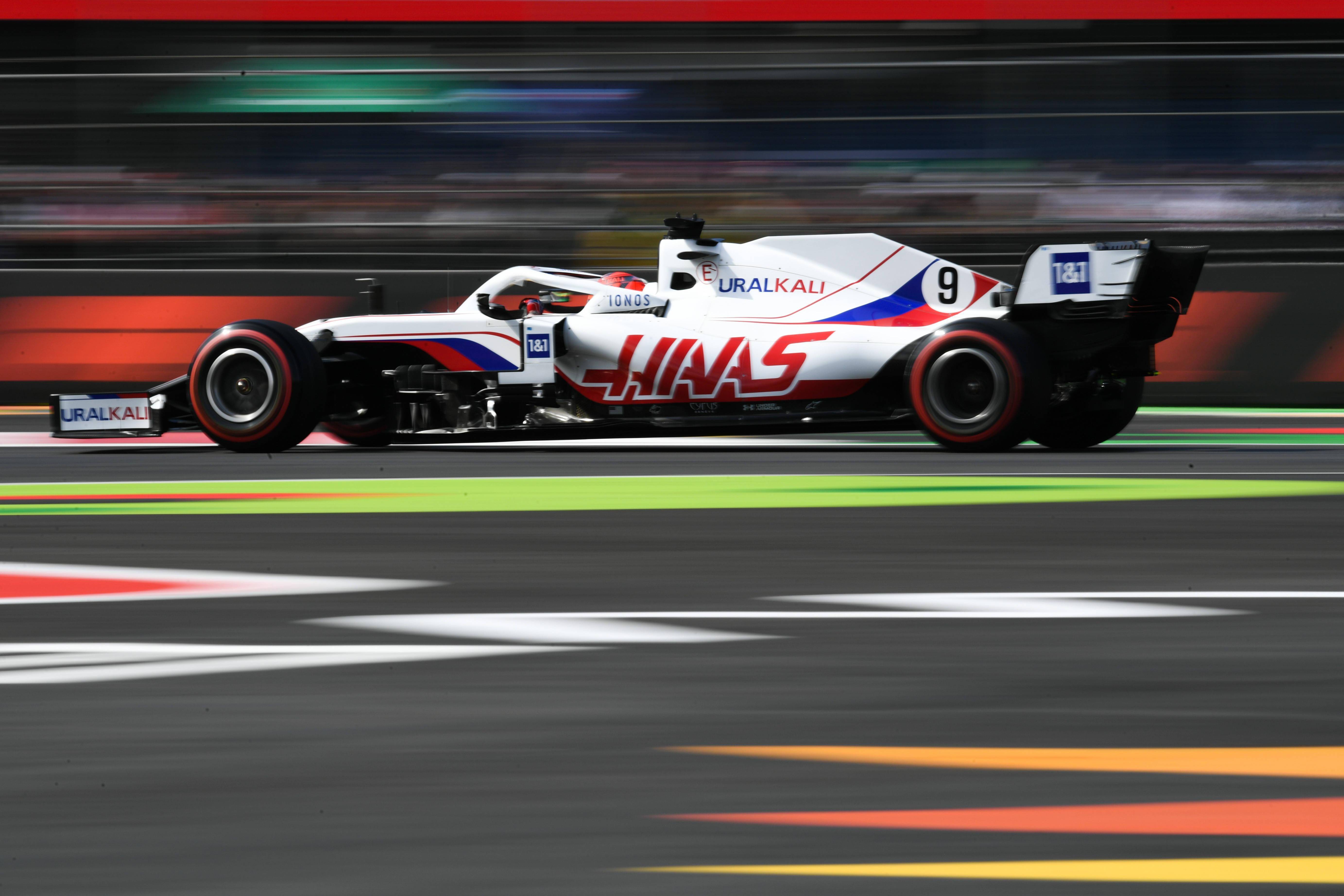 哈斯车队绝杀梅赛德斯，诺里斯扛起全队